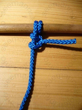 Rundt&ouml;rn mit zwei halben Schl&auml;gen- Round Turn and Two Half Hitches